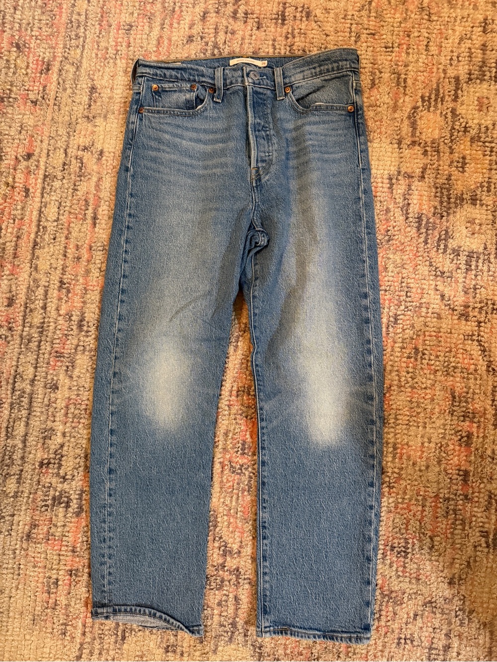 Levi’s Wedgie Straight Jean